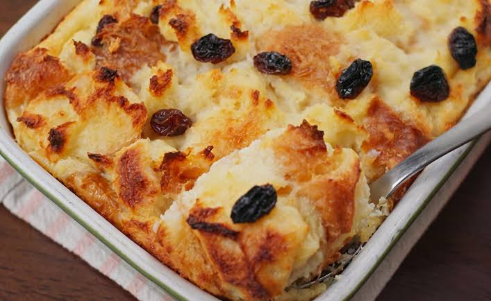 old fashioned bread pudding
