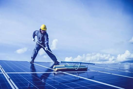 Solar Maintenance: The Complete Guide to Keeping Your Solar Energy System Efficient and Reliable solar maintenance