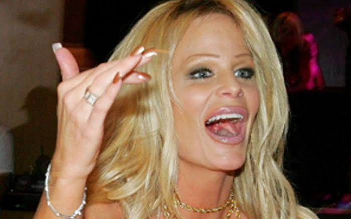 Lia Gerardini Now: Biography, Vince Neil Marriage, Divorce, and Life Today "lia gerardini now"